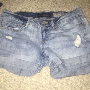 aeropostale light wash ripped denim shorts